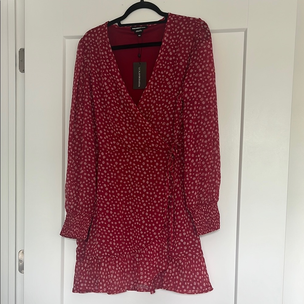 Elegant Red Polka Dot Long Sleeve Dress